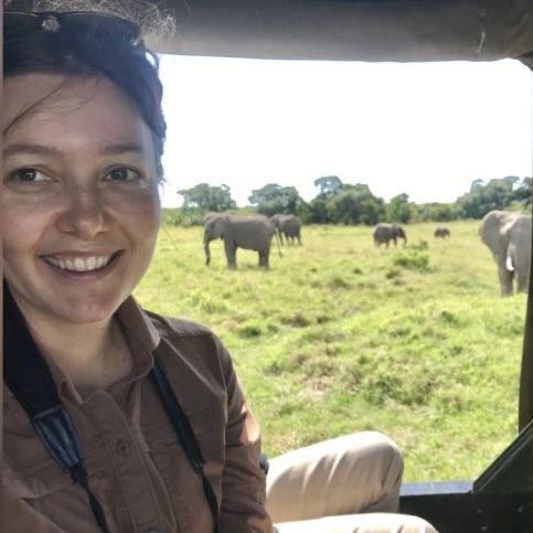 SarahC_pic-1-1-circle-98e4f3fa9c667fcfe68600220ab9f591-